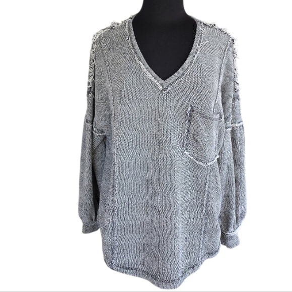 Mustard Seed Tops - Mustard Seed Gray Distressed V-Neck Sweatshirt Cozy Fringe Pullover
